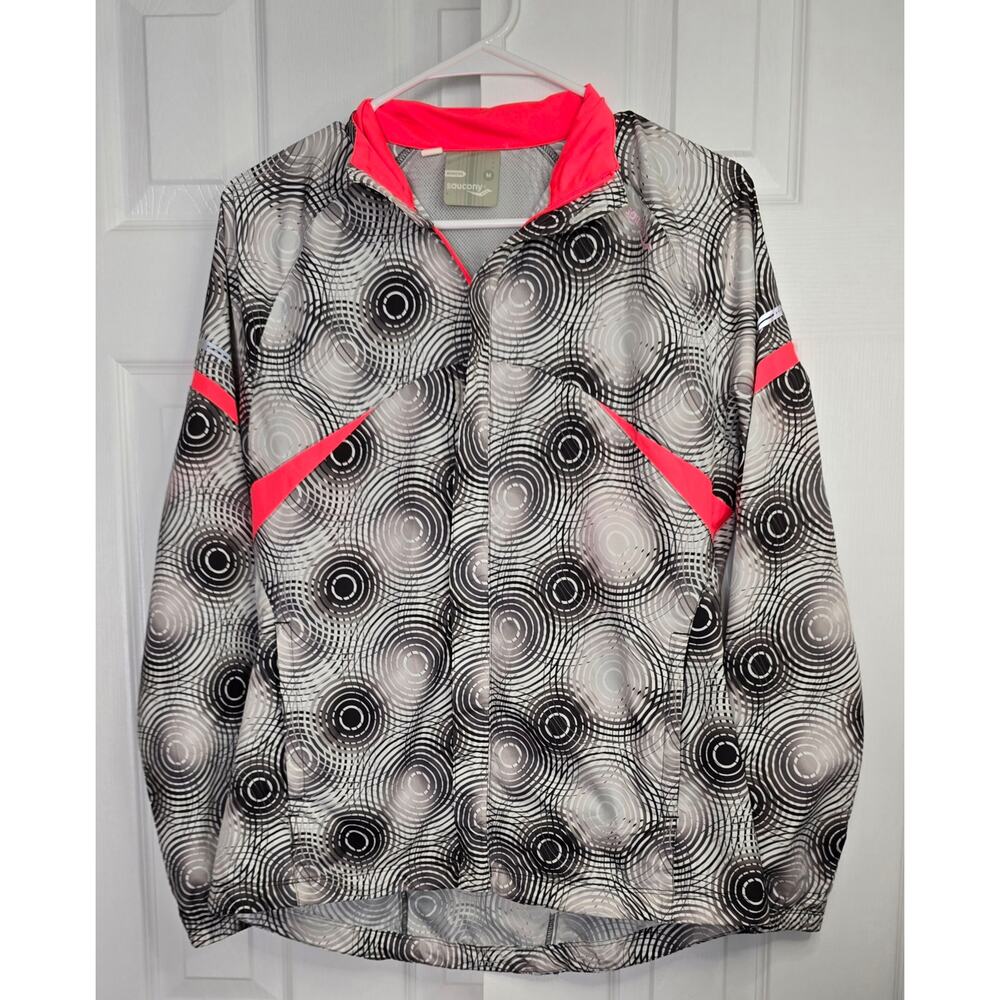 Saucony Women's Runner Jacket Sonic Print  Geometric Black and White- Medium
